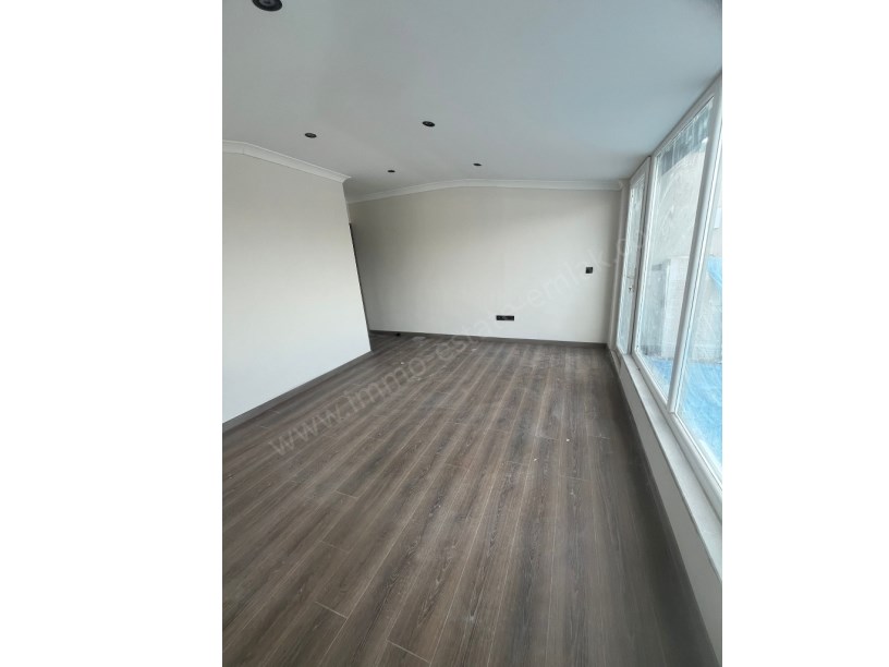 Bostancı’da 160 m² Net 3+2 Dubleks   Çift Girişli (Üst Kat Ayrı Giriş) Kaçırılmayacak Fırsat!