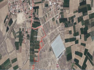 FETHİBEY KASABASI DÜKKAN ÜZERİ + 5 KAT İMARLI SATILIK ARSA