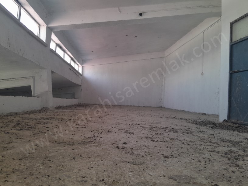 2.SANAYİ SİT.SATILIK BAKIMLI KÖŞE DÜKKAN