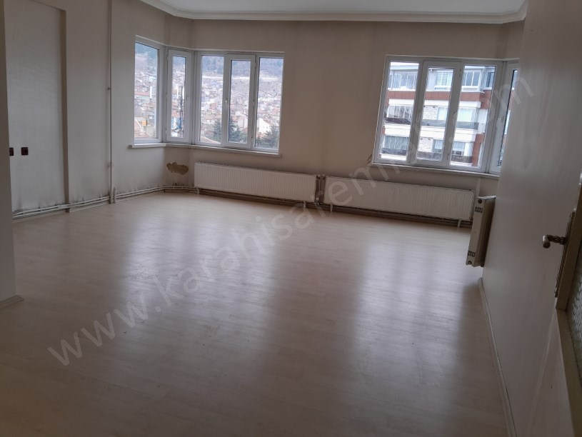 YEŞİLYOL ÜZERİ SATILIK D.GAZLI DAİRE