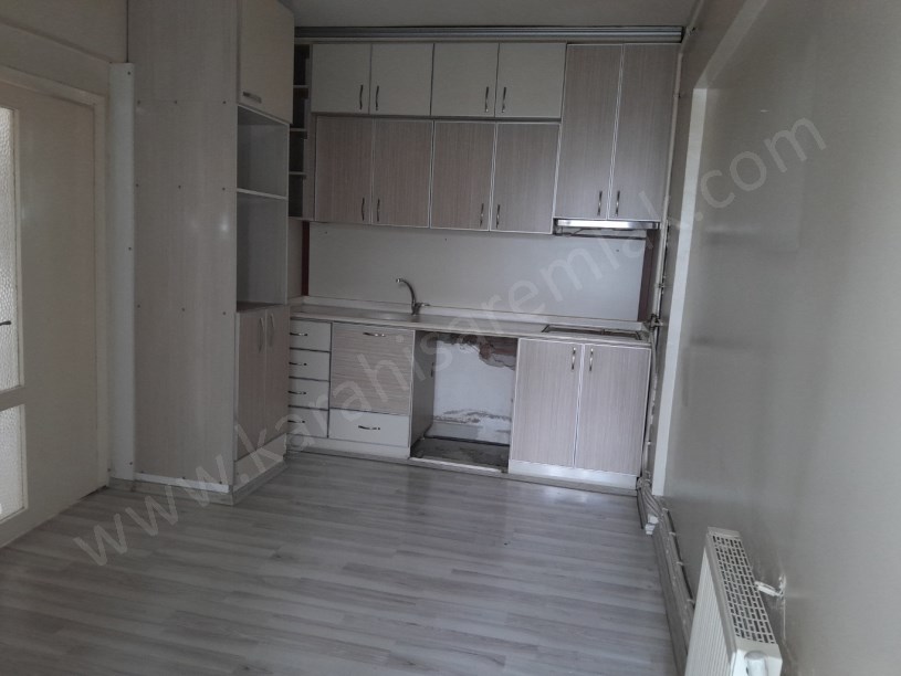 YEŞİLYOL ÜZERİ SATILIK D.GAZLI DAİRE