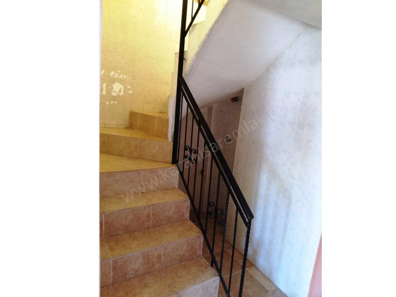 NAZMİ SAATÇİ MH.KİRALIK D.GAZLI DUBLEKS DAİRE