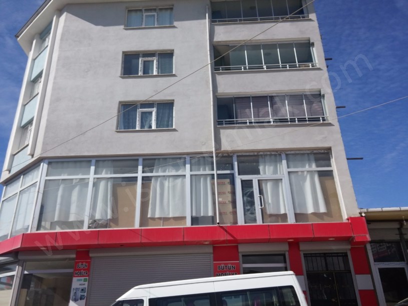 3. KAT DÜKAN.  9 DAYRE. SATILIK