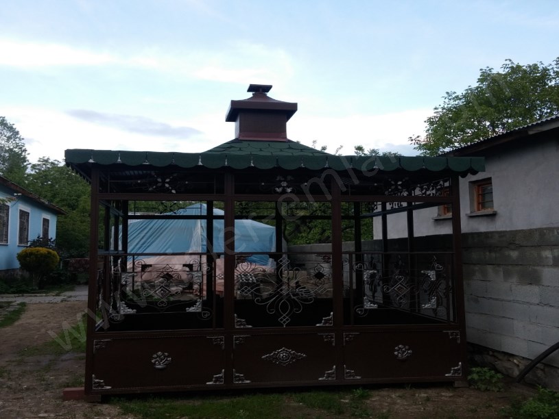 UZEL YAPILİ KAMELYA