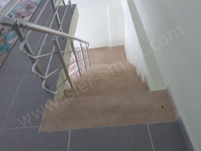 SATILIK DÜKKAN ALTLI ÜSTLÜ 90.M2 KASAPLAR ÇARŞISI