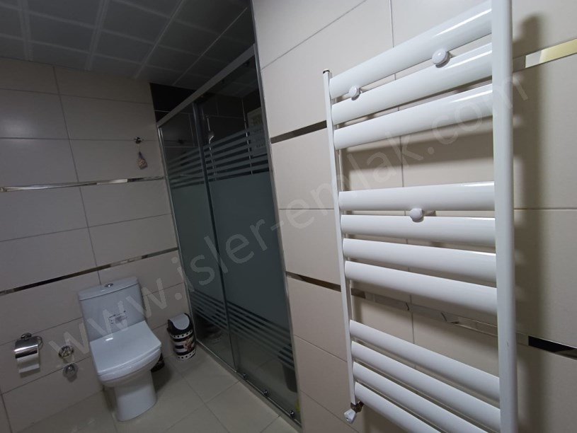 SATILIK LÜKS DAİRE ASANSURLU