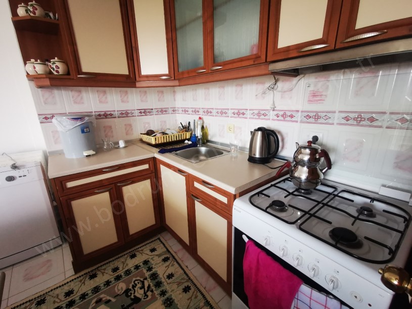 ŞENOL EMLAKTAN BODRUM BİTEZDE KİRALIK DAİRE