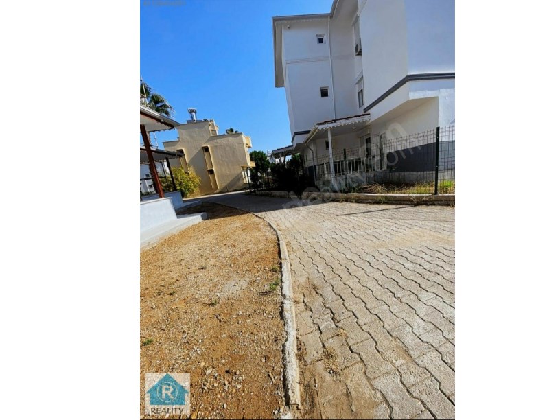 BELEK MERKEZE YÜRÜME MESAFESİNDE SATILIK KELEPİR VİLLA