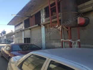 Küçük sanayi sitesi köşe başı asmakatlı satlık dükkan 