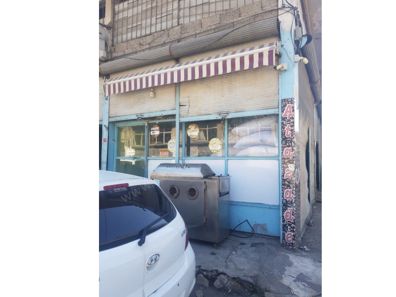 Küçük sanayi sitesi köşe başı asmakatlı satlık dükkan 