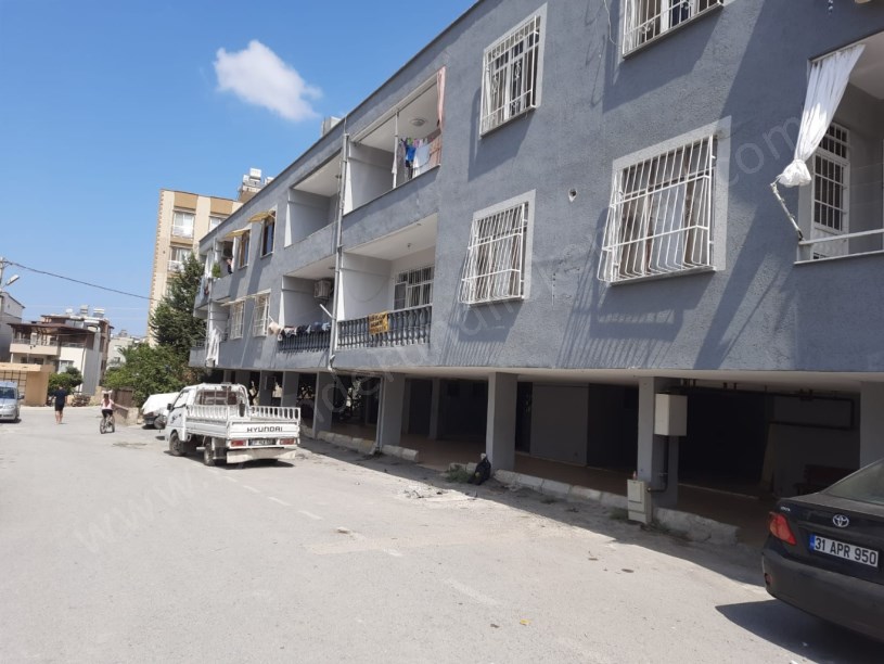 dilara sitesi  palmiye hastyakın okui ve semt pazarı cıvarıda kiralık daire