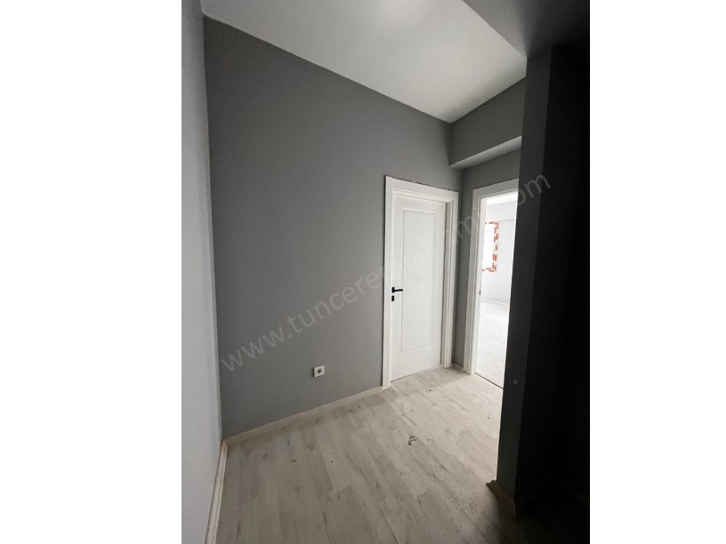 Atatürk Mah. Havuzlu site içerisinde 2+1 satılık sıfır daire