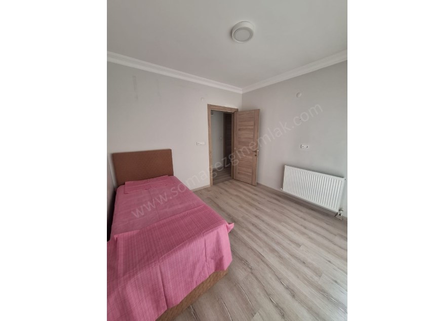 SOMA GÜNLÜK DAİRE FAİK USTA CİVARI