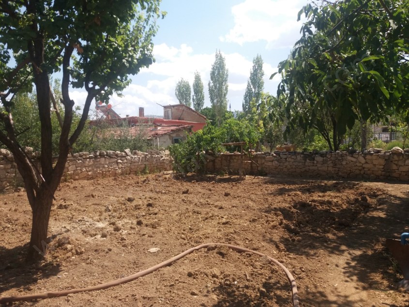 MÜSTAKİL EV YENİ HASTANE MEVKİİNDE