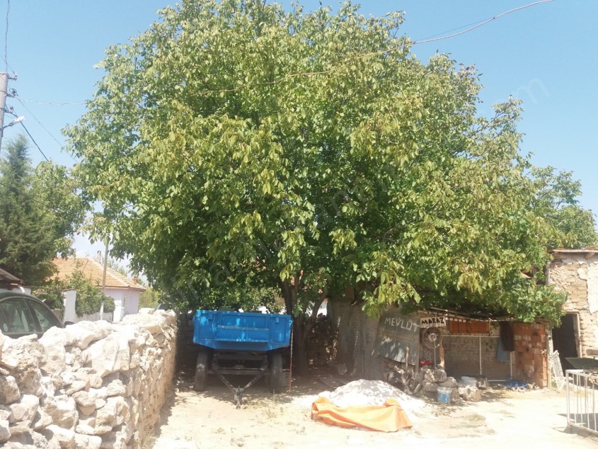 MÜSTAKİL EV YENİ HASTANE MEVKİİNDE