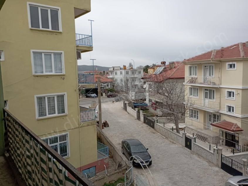 KOMPLE 3 KAT+TERAS KAT+BAHÇELİ BİNA