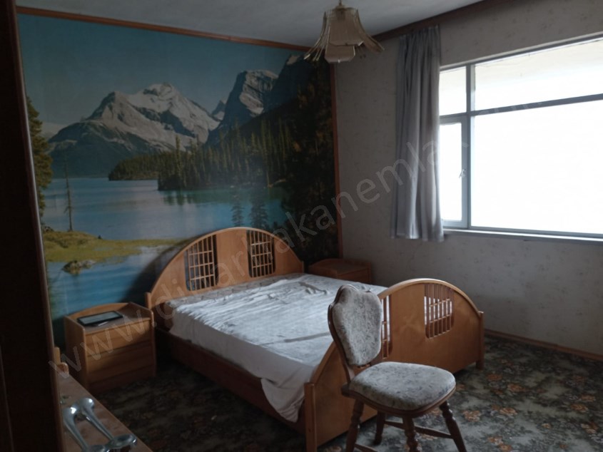 KOMPLE 3 KAT+TERAS KAT+BAHÇELİ BİNA