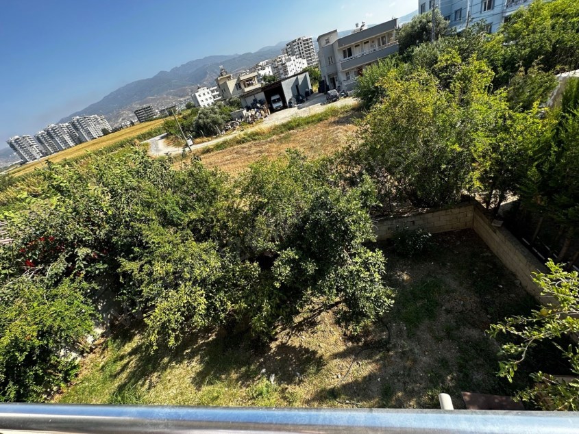 ARSUZ KARAAĞAÇ ANAYOL ÜZERİNDE 2 DÜKKAN 1 DAİRE ÇOK GÜZEL KONUMA SAHİP SATILIK BİBA 