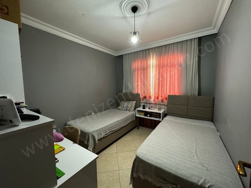 ARSUZ KARAAĞAÇ ANAYOL ÜZERİNDE 2 DÜKKAN 1 DAİRE ÇOK GÜZEL KONUMA SAHİP SATILIK BİBA 