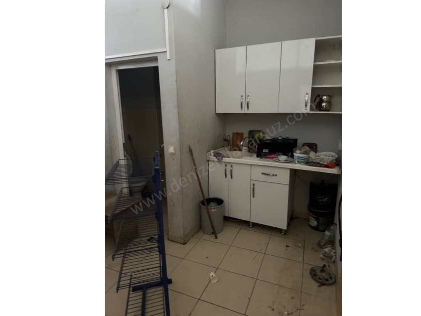 ARSUZ karaağaç Şark konak Mahallesi’nde ARSUZ yoluna sıfır her işe uygun kiralık 65 metre² dükkan