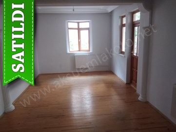 Satlık triblek bina