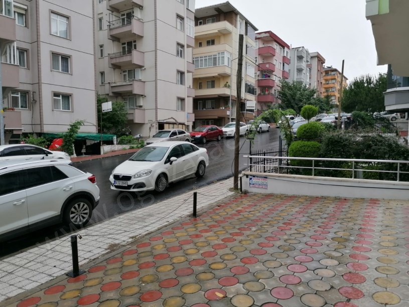 TEKİRDAĞ  CEYPORT ADLİYE VE VALİLİK BİNASINA YAKIN 320M2 İŞYERİ