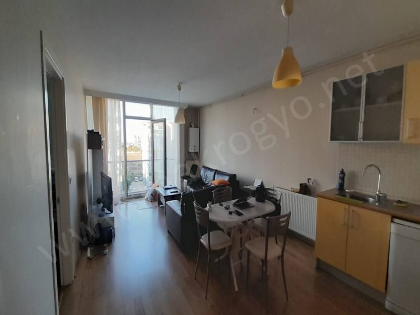 KONSEPT DE HAVUZ MANZARALI SATILIK 1+1 EŞYALI DAİRE