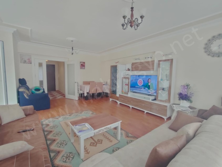 YENİŞEHİR GÖKÇEREN SİTESİNDE ARA KAT 3+1 DAİRE