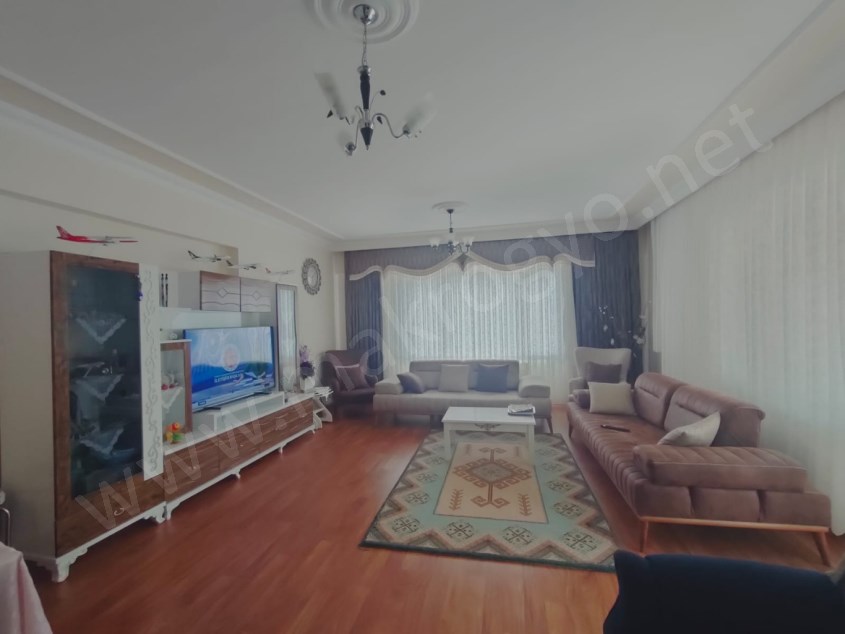 YENİŞEHİR GÖKÇEREN SİTESİNDE ARA KAT 3+1 DAİRE