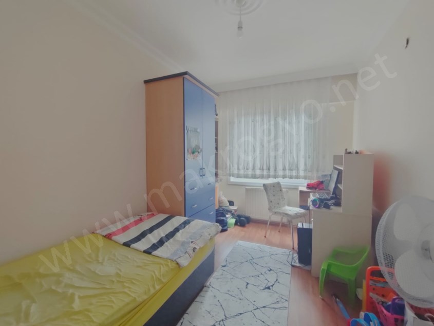 YENİŞEHİR GÖKÇEREN SİTESİNDE ARA KAT 3+1 DAİRE
