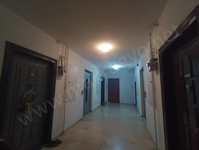 KİPTAŞ HİLAL KONUTLARI KOMPLE YENİLENMİŞ 2+1 ARA KAT DAİRE