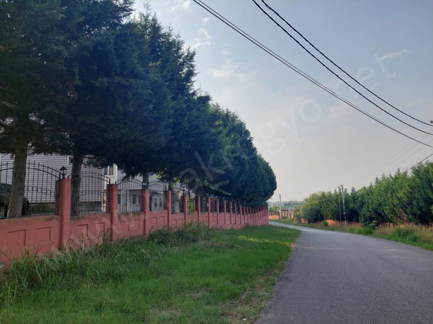 KOCAELİ KARTEPEDE DOĞA İLE İÇ İÇE SATILIK 5+2 VİLLA