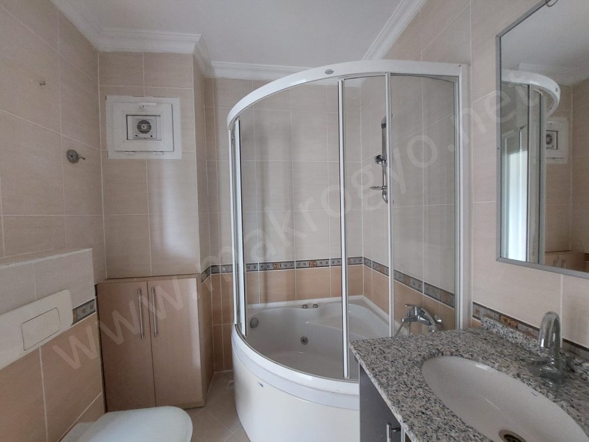 KOCAELİ KARTEPEDE DOĞA İLE İÇ İÇE SATILIK 5+2 VİLLA