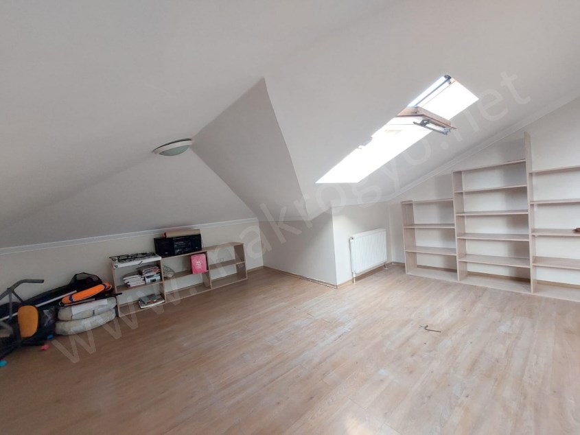 KOCAELİ KARTEPEDE DOĞA İLE İÇ İÇE SATILIK 5+2 VİLLA