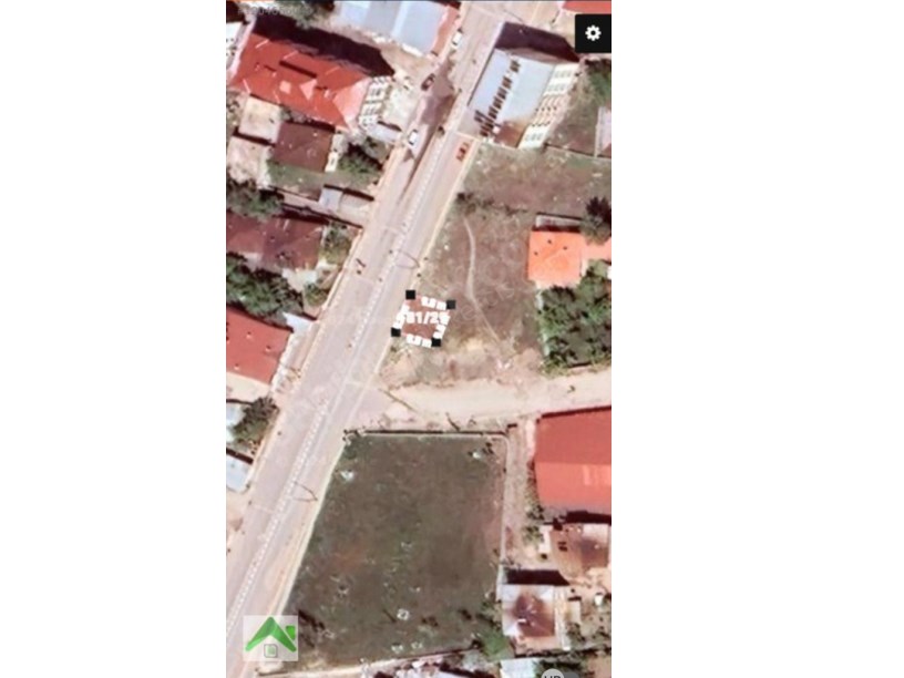 100M2 TİCARİ ARSA