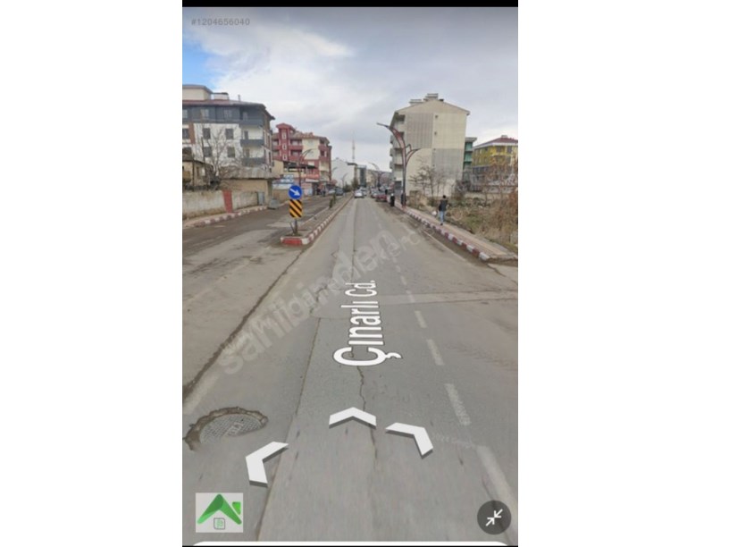 100M2 TİCARİ ARSA