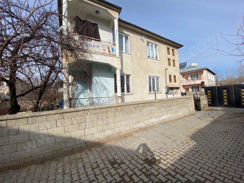 BEYAZIT MAHALLESİ MÜSTAKİL DOĞALGAZLI 130 M2 KİRALIK 