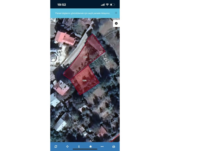 Pehlivan Çeşme Sokak  Muzaffer ağa cami karşısı  2 adet yan yana İmarlı ifrazlı satılık arsa