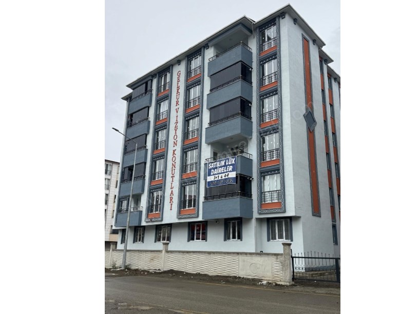 OLTU YASİNHAŞİMOĞLU MAHALLESİ GELKUR VİZYON EVLERİ SATILIK 3+1 ZEMİN KAT
