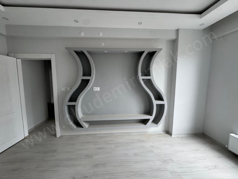 OLTU YASİNHAŞİMOĞLU MAHALLESİ GEELKUR VİZYON EVLERİ SATILIK 3+1DAİRE