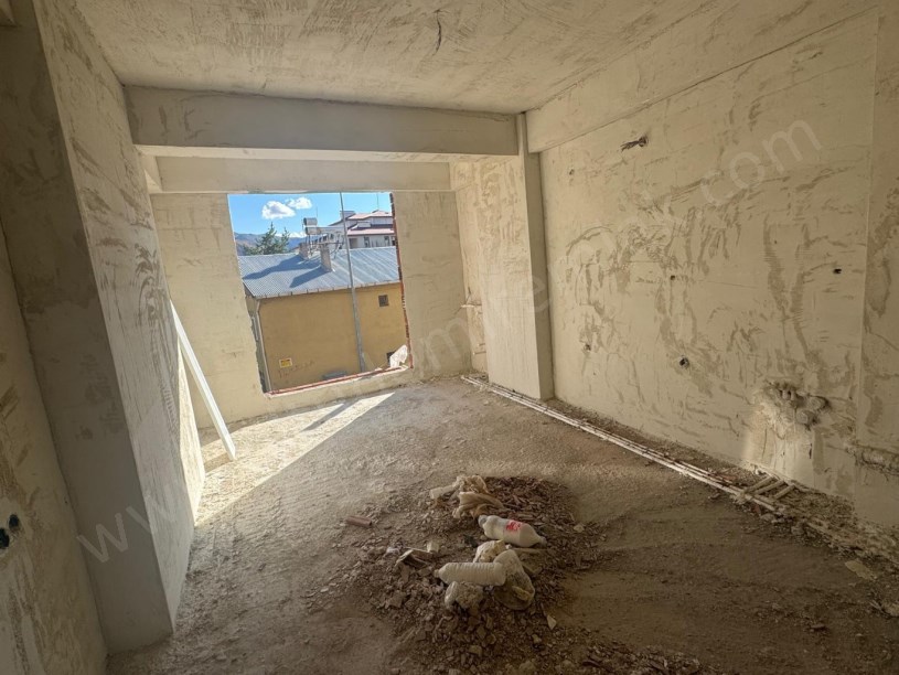 MACİTLER İNŞAAT 2. KAT SATILIK DAİRE