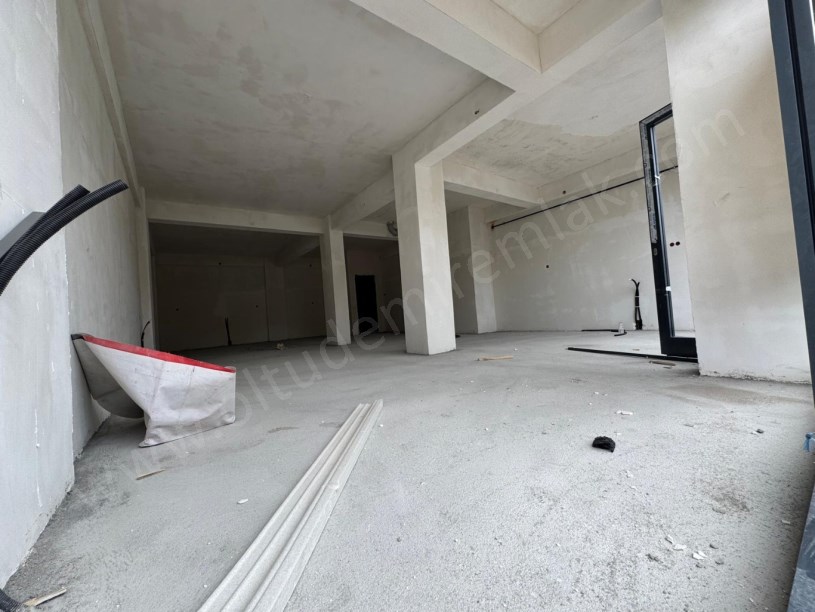 YASİNHAŞİMOĞLU MAH. SOYLU İNŞAAT ZEMİN KAT 120 M2 SATILIK İŞ YERİ