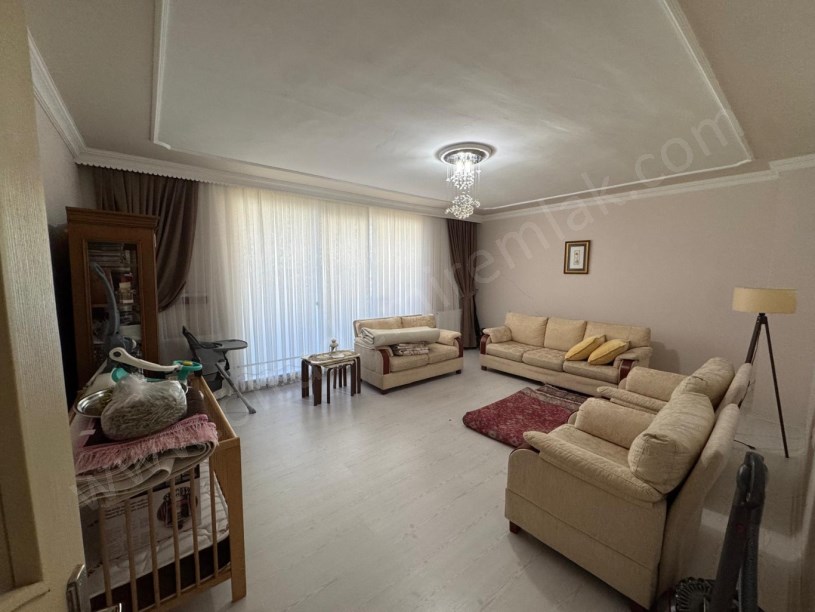 YASİNHAŞİMOĞLU MAH VİLLALAR MEVKİİ  TAVŞANTEPE KONUTLARI A BLOK 4+1 SATILIK DAİRE