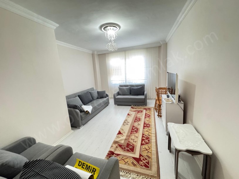 YASİNHAŞİMOĞLU MAH VİLLALAR MEVKİİ  TAVŞANTEPE KONUTLARI A BLOK 4+1 SATILIK DAİRE