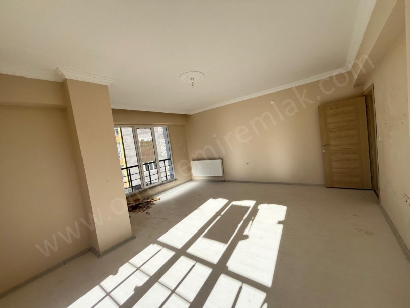 OLTU OPET KAVŞAĞI MMD E BLOK 3, KAT 3+1 SATILIK DAİRE