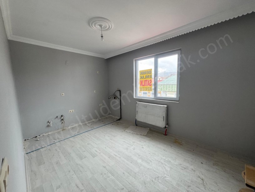 OLTU ŞEHİTLER MAHALLESİ MUSTAFA DOĞAN İNŞAAT SATILIK DUBLEKS 