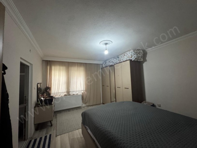 AYDIN EVLER SİTESİ  C BLOK YÜKSEK GİRİŞ 3+1 SATILIK DAİRE