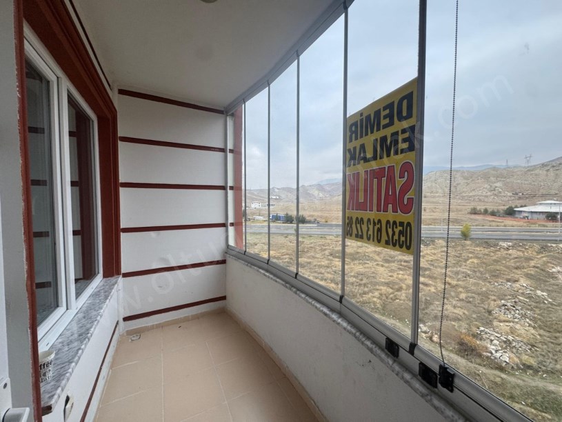 YASİN HAŞİMOĞLU MAHALLESİ YILDIZ EVLER SİTESİ 1. ETAP B BLOK 5. KAT SATILIK 3+1 DAİRE