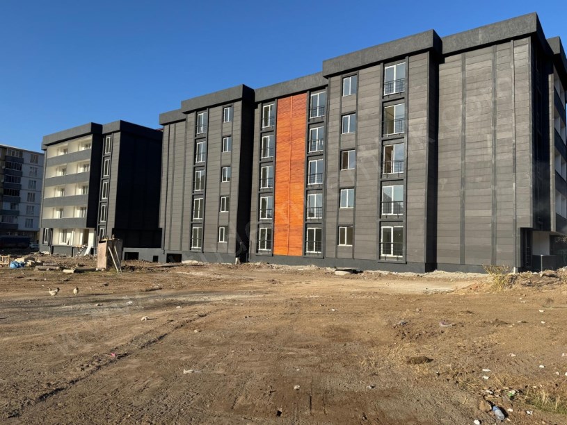 ŞEHİTLER MAHALLESİ MMD İNŞAAT YÜKSEK GİRİŞ 3+1 SATILIK DAİRE