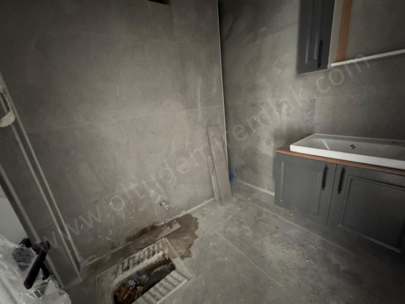 ŞEHİTLER MAHALLESİ MMD İNŞAAT YÜKSEK GİRİŞ 3+1 SATILIK DAİRE